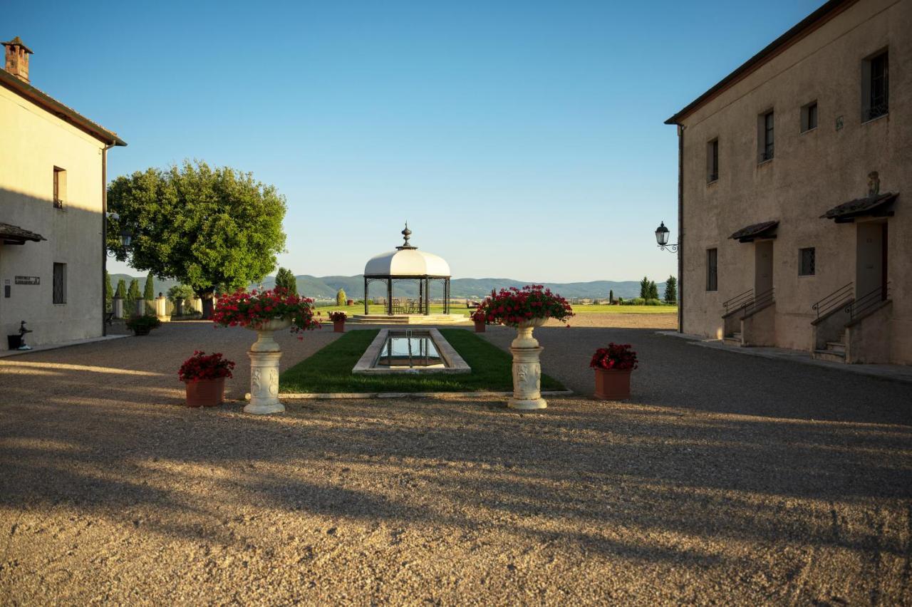 La Bagnaia Golf Resort Exterior photo