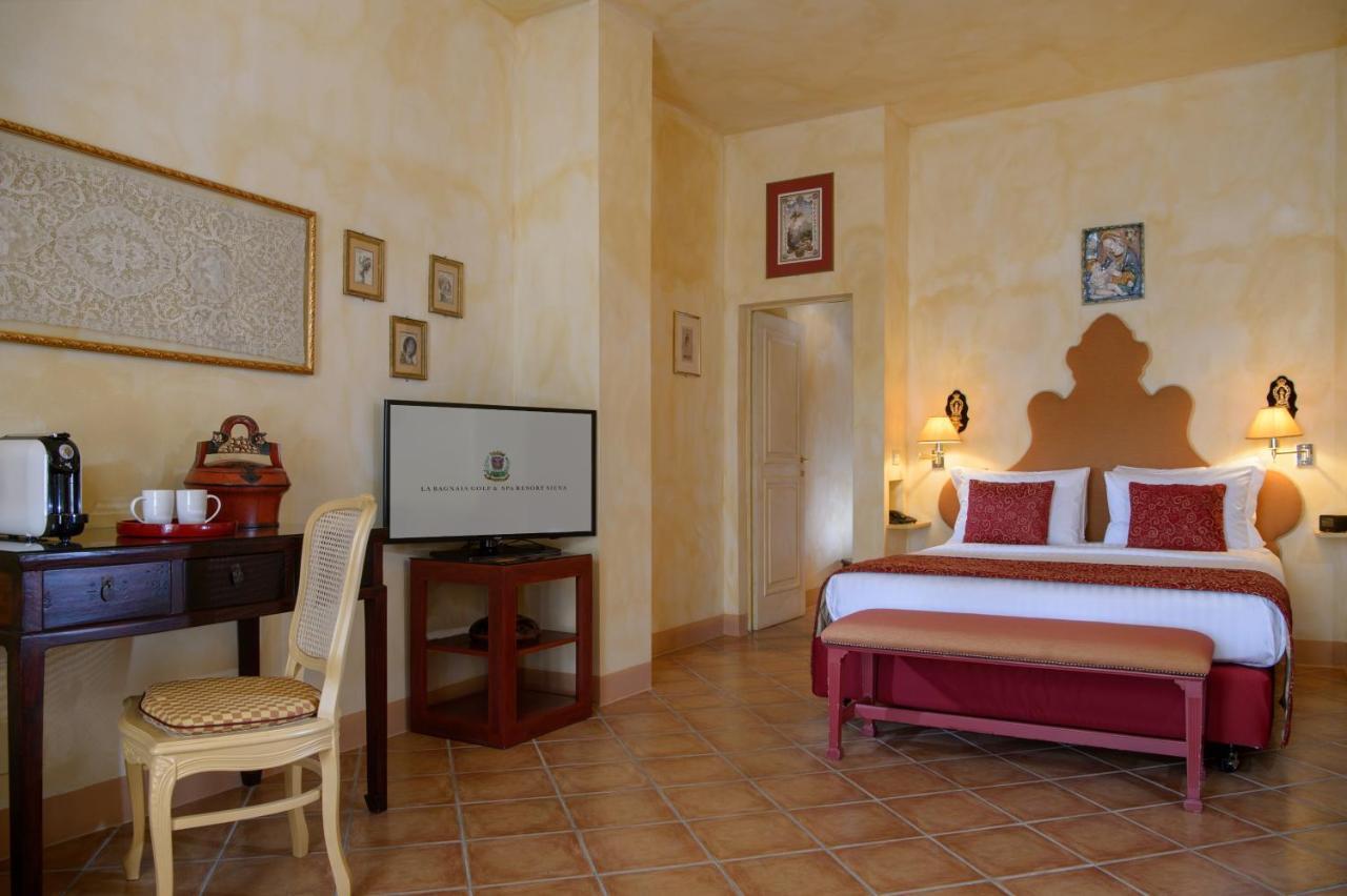 La Bagnaia Golf Resort Exterior photo